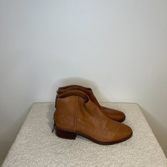 Dolce Vita | Tucker Bootie - Picture 2 of 7